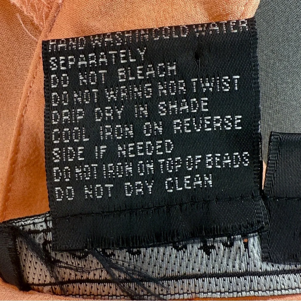 🌸 Tess Studio 100% Silk Embroidered Blouse – Size 16 🌸 - Picture 8 of 10